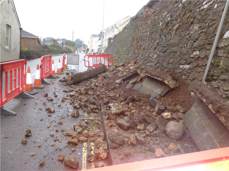 Teignmouth Hill Wall Collapse Teignmouth Hill Wall Collapse